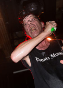 29463322331_40cb62f1fb_z